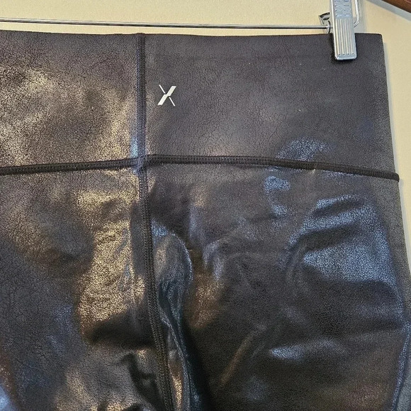 Knix High Rise Contour Waist Biker  Legging Moto Pants Black Size Large. - Picture 11 of 15